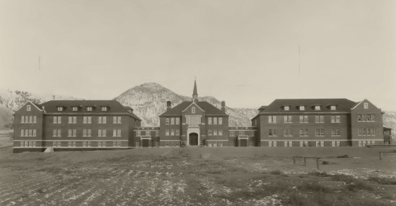 New Poem by Louise Bernice Halfe – Sky Dancer honours the children of the Kamloops residential school.